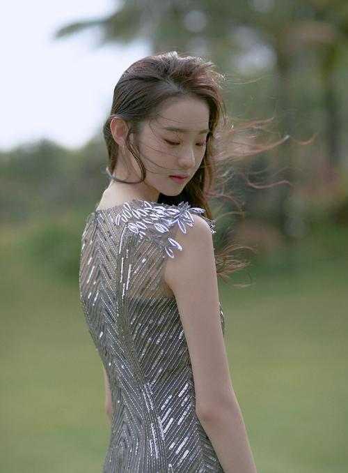 赵青李燕